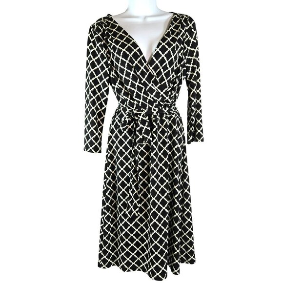 White House Black Market Dresses & Skirts - White House Black Market Geometric Faux Wrap Dress Sz 8 Belted Stretch Lined